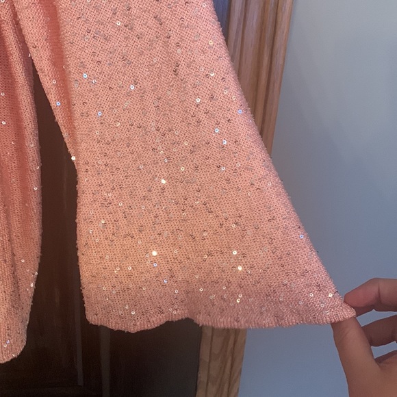 Emaline Woman.  Women’s sweater.  Pink with sequins.    SZ 2x.  New without tags - Picture 3 of 5